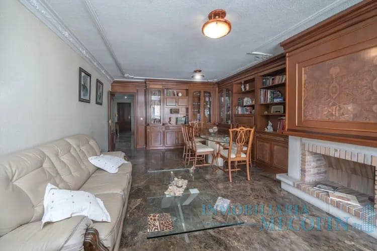 3 chambre Appartement à vendre à Benidorm avec piscine garage - 470 000 € (Ref: 9685749)