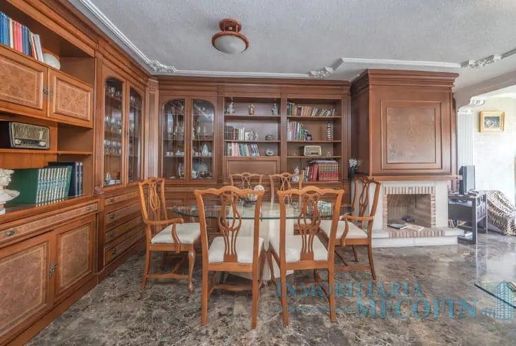 3 chambre Appartement à vendre à Benidorm avec piscine garage - 470 000 € (Ref: 9685749)