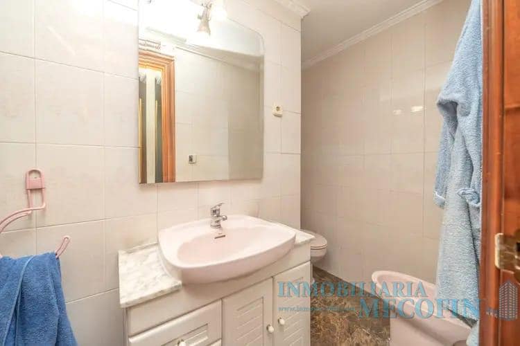 3 chambre Appartement à vendre à Benidorm avec piscine garage - 470 000 € (Ref: 9685749)