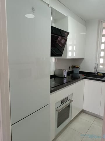 2 slaapkamer Flat te koop in Rincón Bajo, Benidorm met zwembad - € 240.000 (Ref: 9732283)