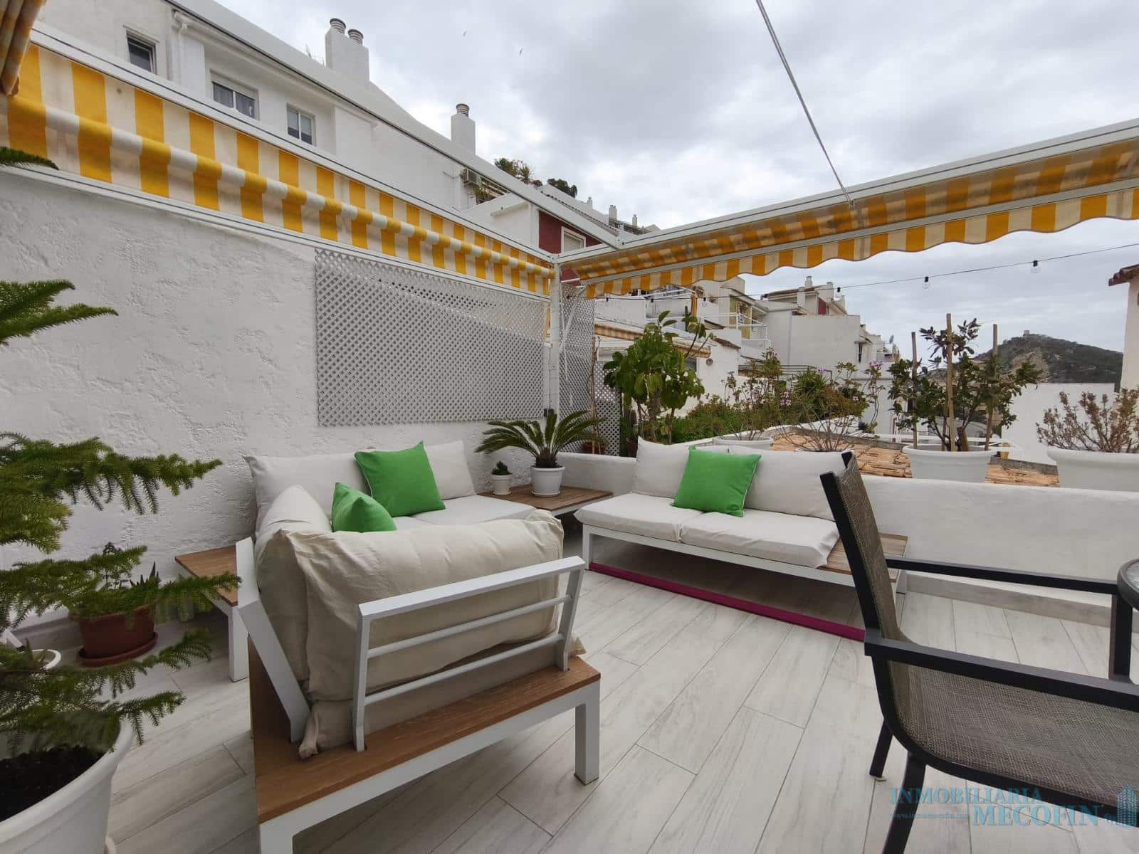 2 makuuhuone Asunto myytävänä paikassa Benidorm mukana uima-altaan - 312 000 € (Ref: 9738929)