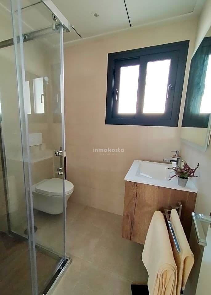 Chalet de 3 habitaciones en La Nucia en venta con piscina garaje - 600.000 € (Ref: 6081388)