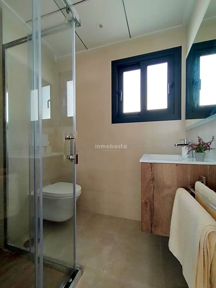 Chalet de 3 habitaciones en La Nucia en venta con piscina garaje - 600.000 € (Ref: 6081388)