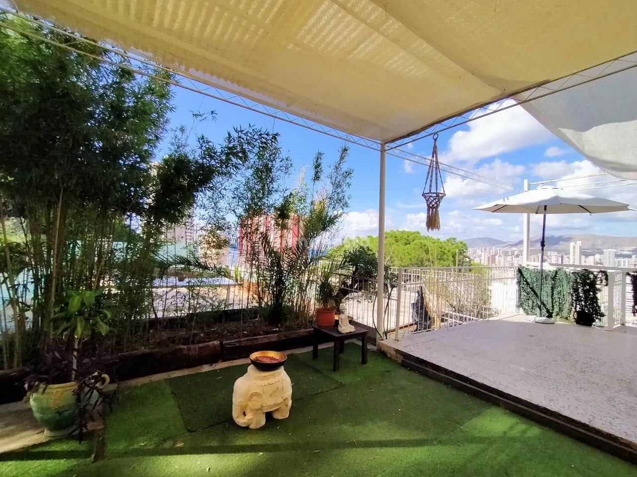 13 bedroom Villa for sale in Benidorm with pool garage - € 1,980,000 (Ref: 7048748)