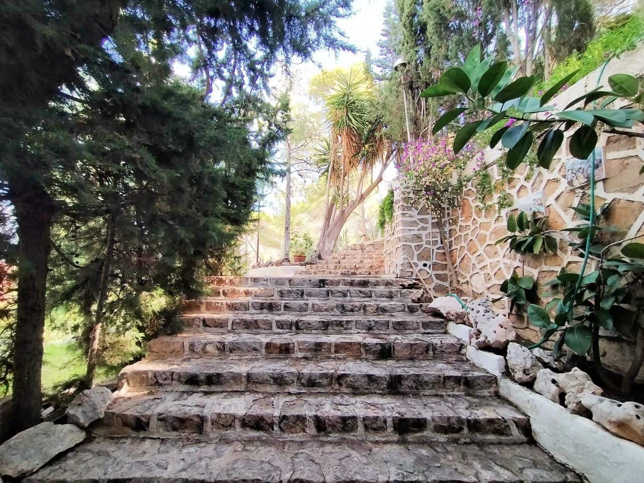 13 bedroom Villa for sale in Benidorm with pool garage - € 1,980,000 (Ref: 7048748)