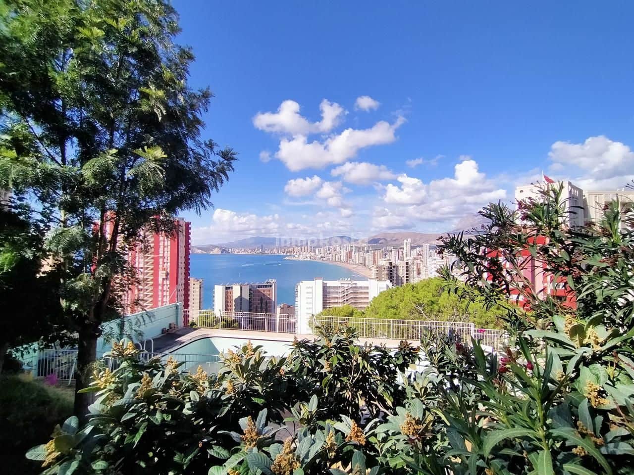 13 bedroom Villa for sale in Benidorm with pool garage - € 1,980,000 (Ref: 7048748)