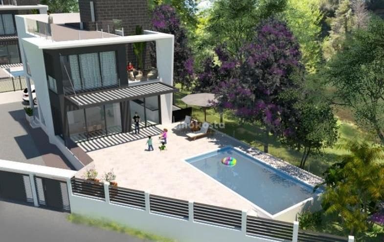 3 bedroom Villa for sale in La Villajoyosa / Vila Joiosa with pool - € 685,000 (Ref: 7271990)