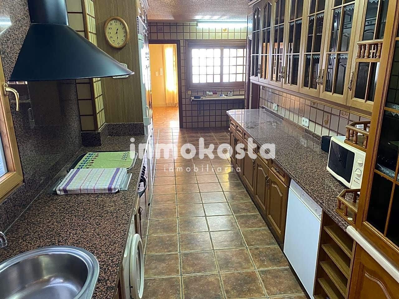 3 soveværelse Penthouse til salg i Benidorm med garage - € 875.000 (Ref: 7336848)