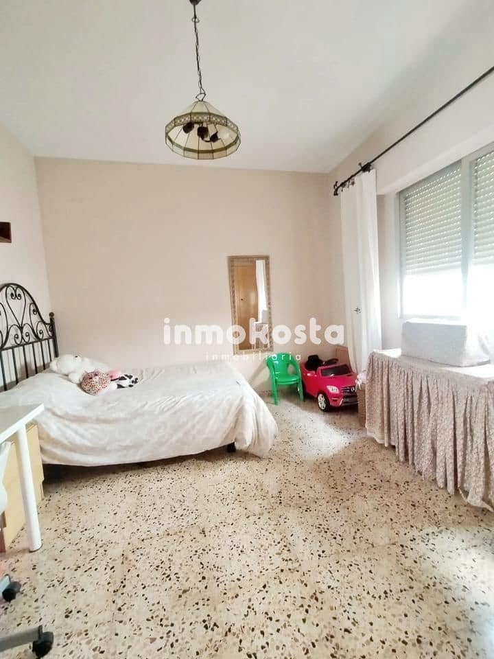 3 slaapkamer Villa te koop in Alfaz del Pi / L'Alfas del Pi - € 510.000 (Ref: 7711122)