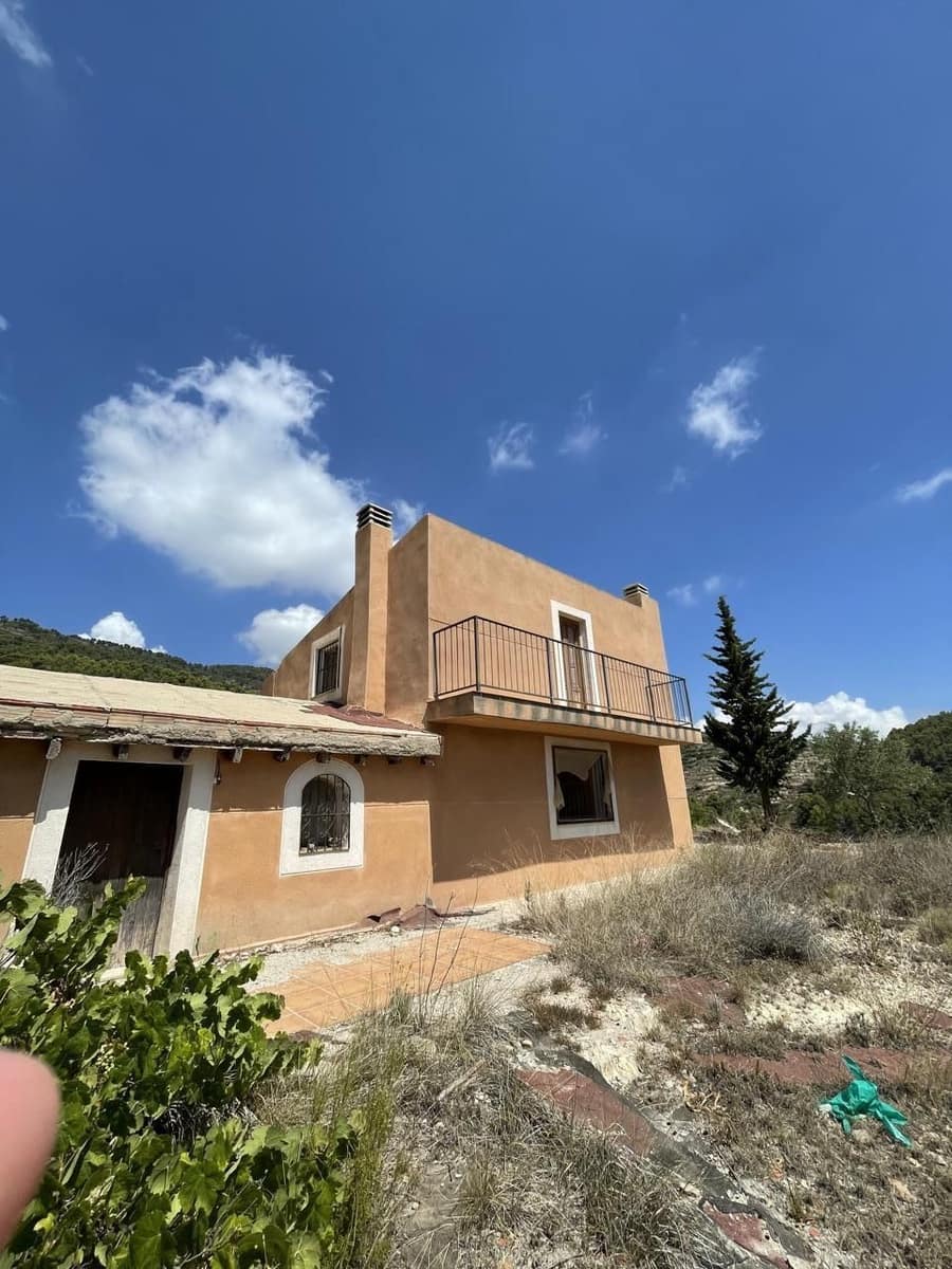 3 bedroom Finca/Country House for sale in Relleu - € 200,000 (Ref: 7766624)