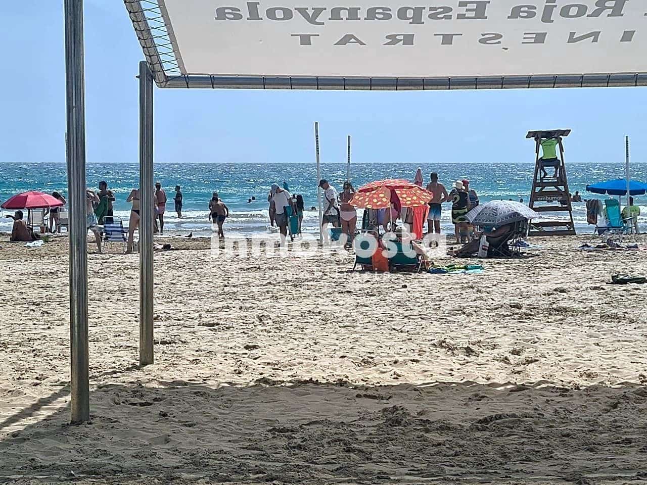 Commerciale da affittare in Finestrat - 600 € (Rif: 7773396)