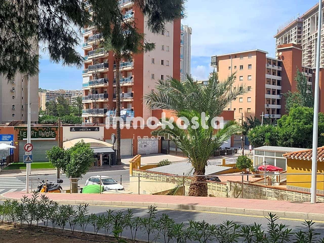 Commerciale da affittare in Finestrat - 600 € (Rif: 7773396)