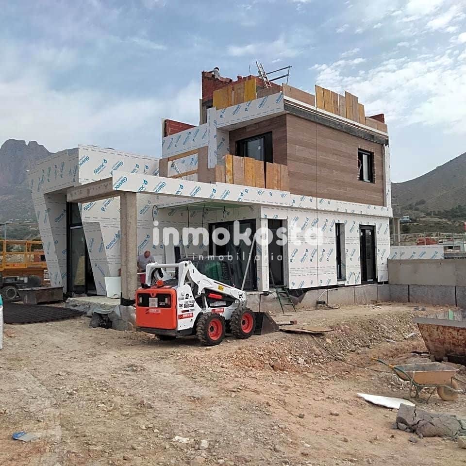 3 soveværelse Villa til salg i Finestrat med swimmingpool - € 549.000 (Ref: 7797040)