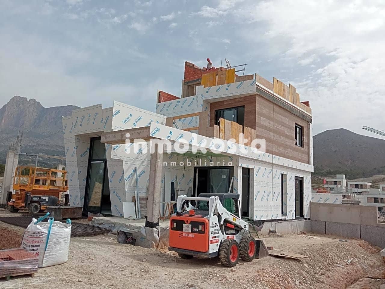 3 soveværelse Villa til salg i Finestrat med swimmingpool - € 549.000 (Ref: 7797040)