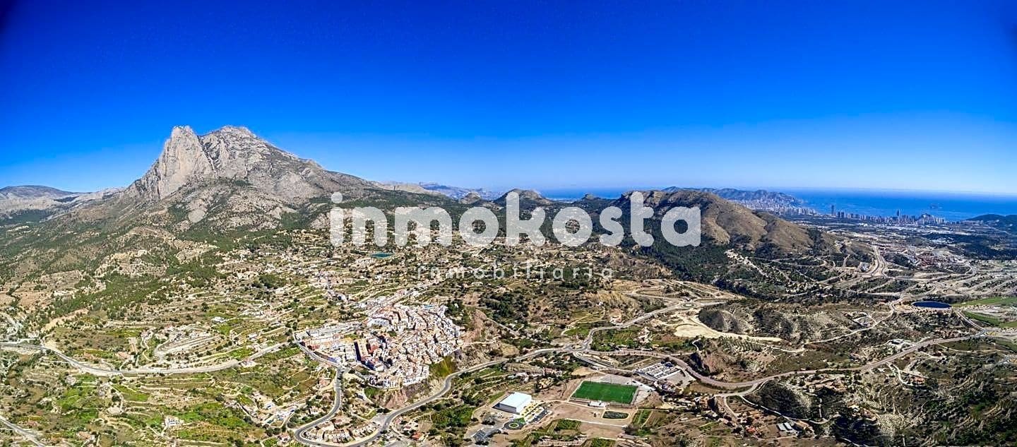 3 soveværelse Villa til salg i Finestrat med swimmingpool - € 549.000 (Ref: 7797040)