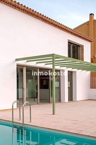 3 bedroom Villa for sale in Orxeta with pool garage - € 635,000 (Ref: 7981229)