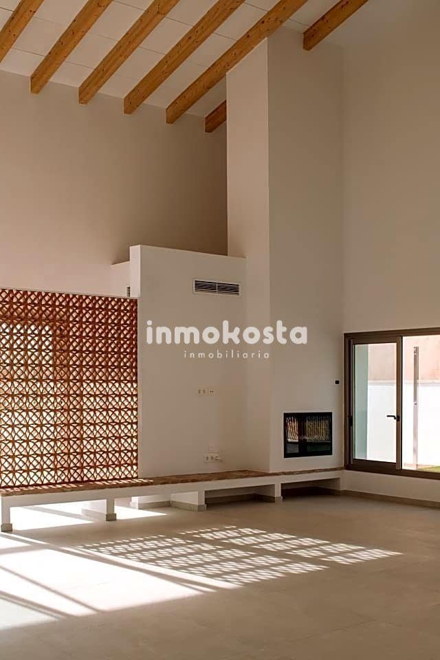 3 bedroom Villa for sale in Orxeta with pool garage - € 635,000 (Ref: 7981229)