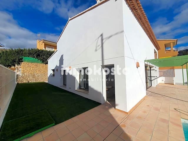 3 bedroom Villa for sale in Orxeta with pool garage - € 635,000 (Ref: 7981229)