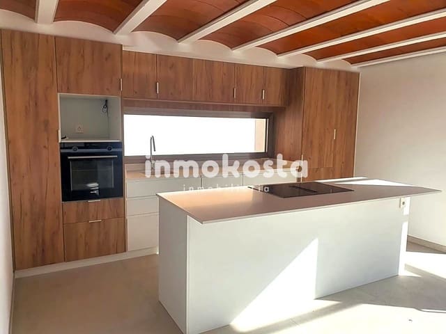 3 bedroom Villa for sale in Orxeta with pool garage - € 635,000 (Ref: 7981229)