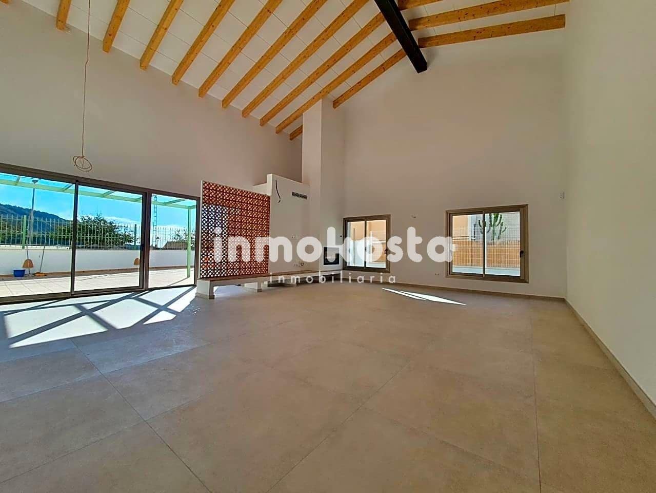 3 bedroom Villa for sale in Orxeta with pool garage - € 635,000 (Ref: 7981229)