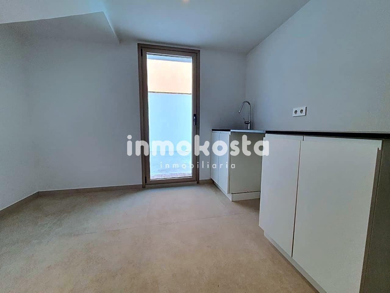 3 bedroom Villa for sale in Orxeta with pool garage - € 635,000 (Ref: 7981229)