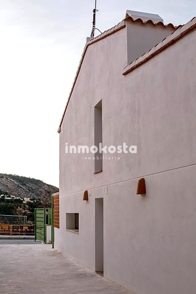 3 bedroom Villa for sale in Orxeta with pool garage - € 635,000 (Ref: 7981229)