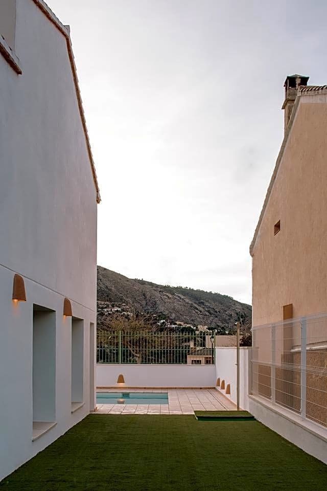 3 bedroom Villa for sale in Orxeta with pool garage - € 635,000 (Ref: 7981229)