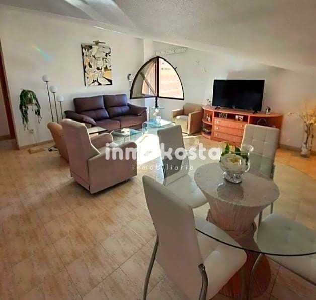 3 bedroom Penthouse for sale in Finestrat with pool garage - € 290,000 (Ref: 7990187)