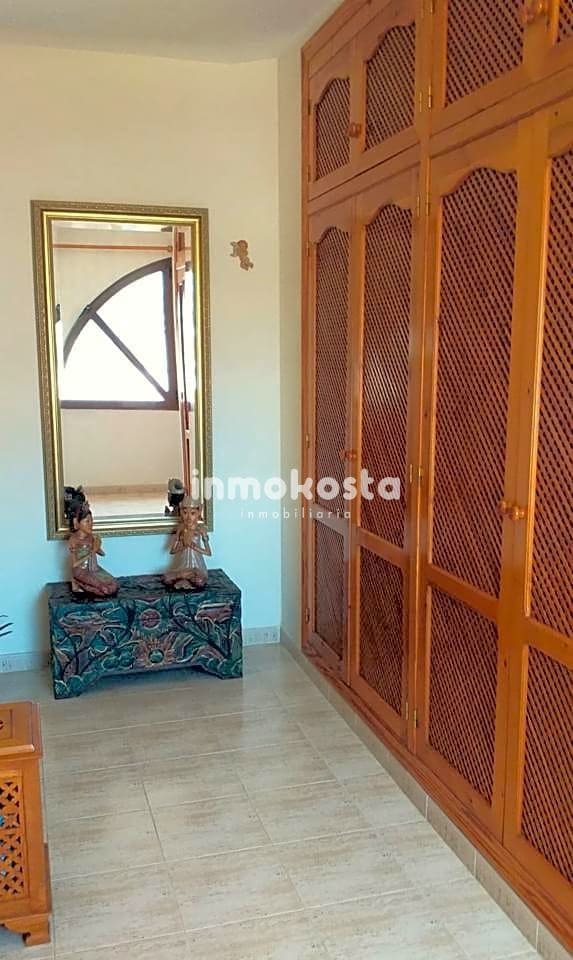 3 bedroom Penthouse for sale in Finestrat with pool garage - € 290,000 (Ref: 7990187)