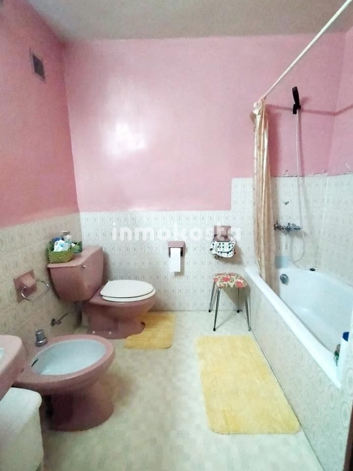 3 bedroom Villa for sale in Benidorm with pool garage - € 447,000 (Ref: 8072802)