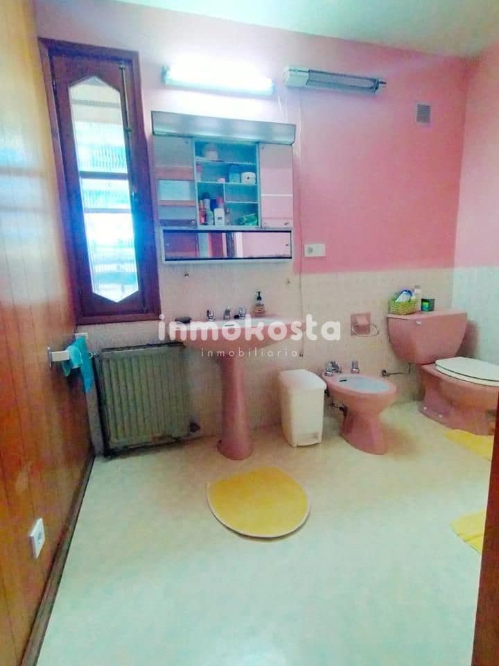 3 bedroom Villa for sale in Benidorm with pool garage - € 447,000 (Ref: 8072802)