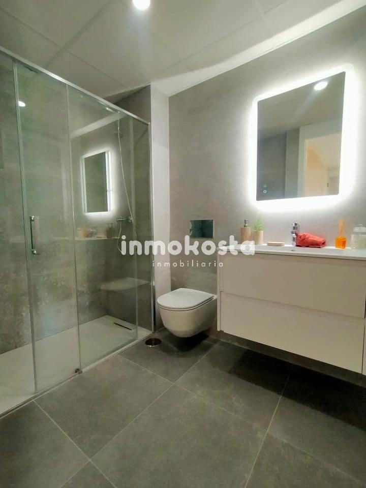 4 Zimmer Villa zu verkaufen in La Nucia mit Pool Garage - 427.000 € (Ref: 8093526)