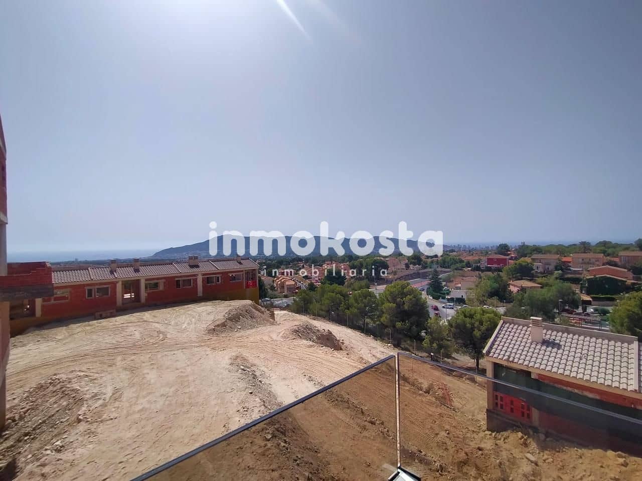 4 Zimmer Villa zu verkaufen in La Nucia mit Pool Garage - 427.000 € (Ref: 8093526)