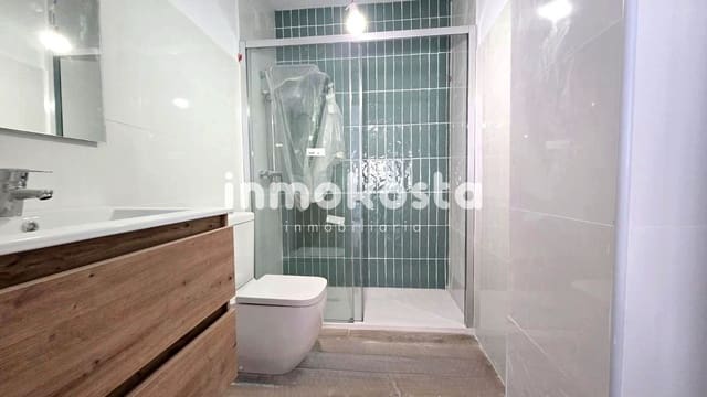 2 soveværelse Lejlighed til salg i Pueblo - Urbanizaciones, Alfaz del Pi / L'Alfàs del Pi - € 189.000 (Ref: 9617994)