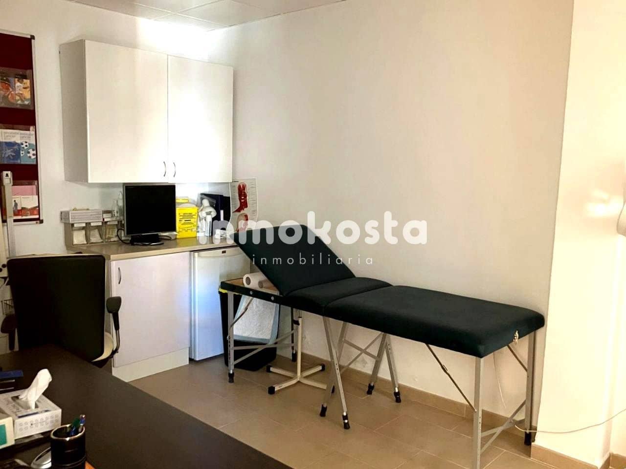 Local Comercial en Alfaz del Pi / L'Alfàs del Pi en venta - 135.000 € (Ref: 9618001)