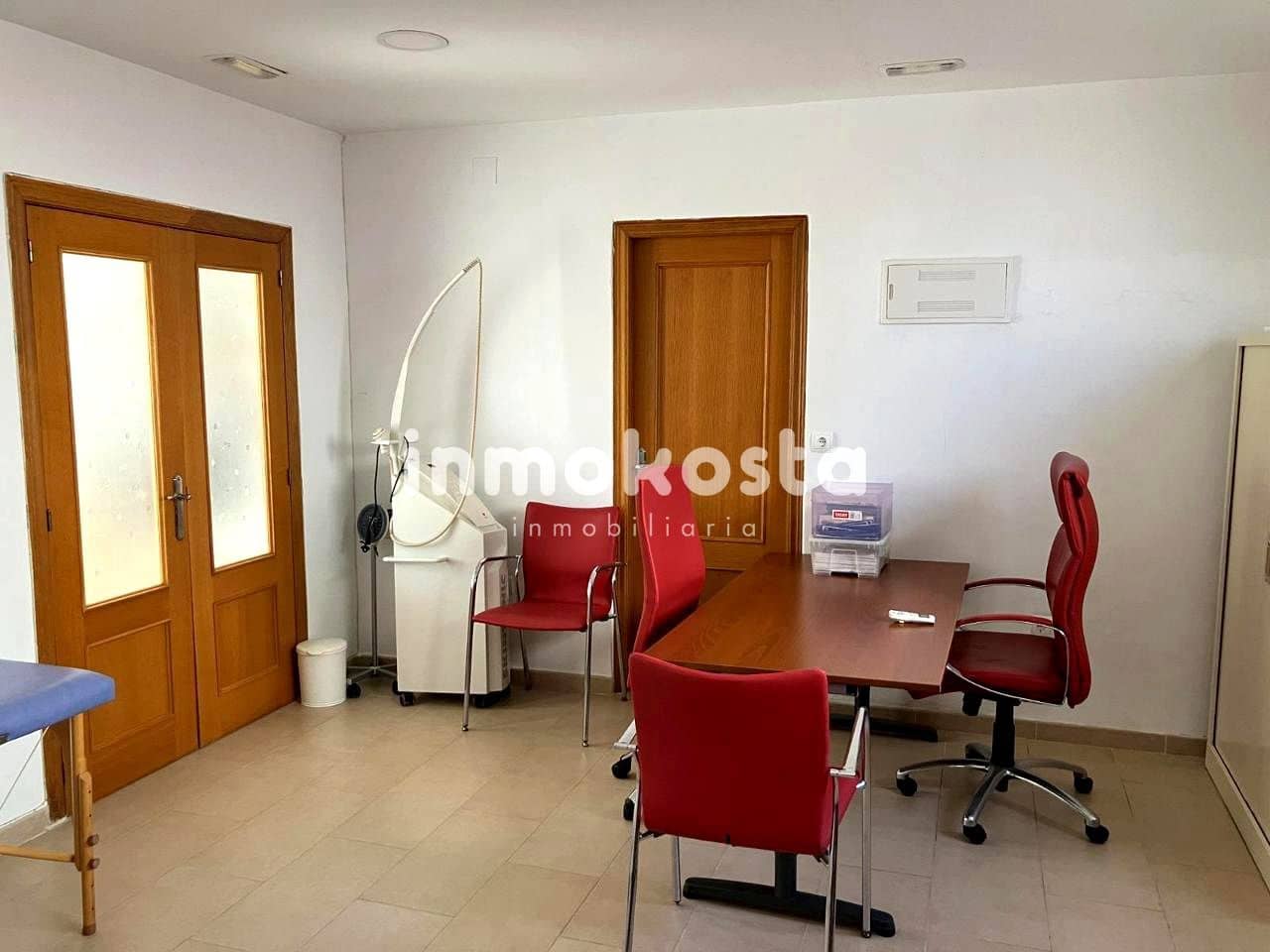 Local Comercial en Alfaz del Pi / L'Alfàs del Pi en venta - 135.000 € (Ref: 9618001)
