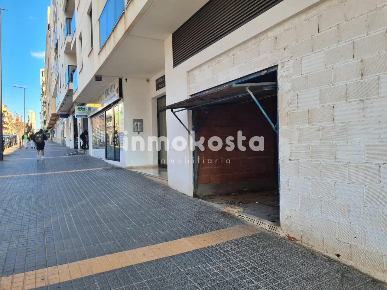 Commercial for sale in Benidorm - € 99,500 (Ref: 9618002)