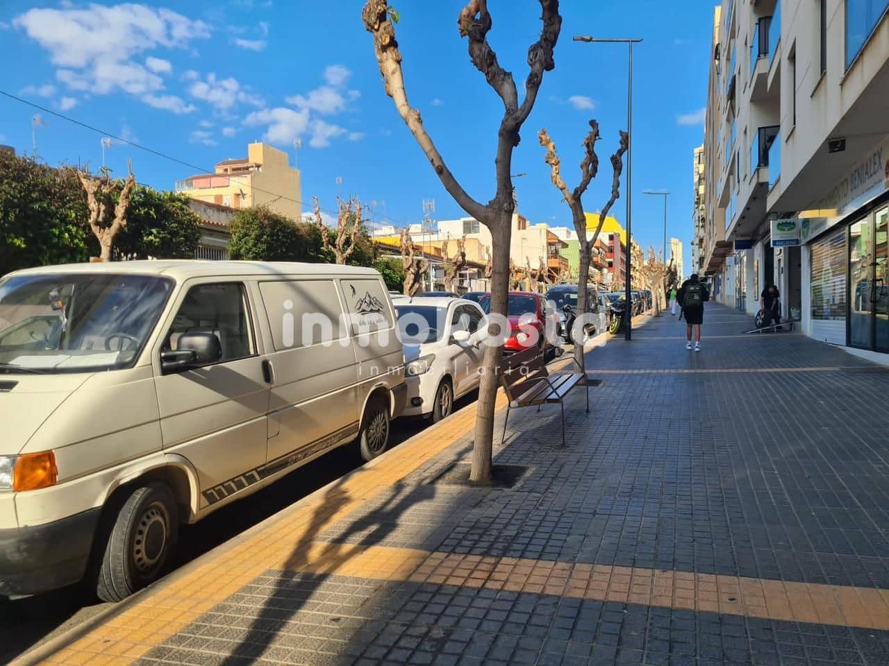 Commercial for sale in Benidorm - € 99,500 (Ref: 9618002)