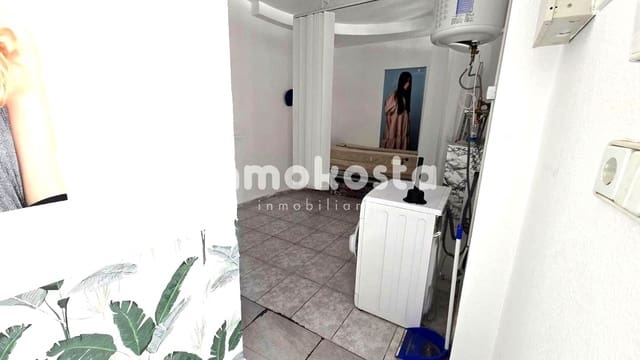 Erhverv til salg i Playa Levante, Benidorm - € 232.000 (Ref: 9618003)