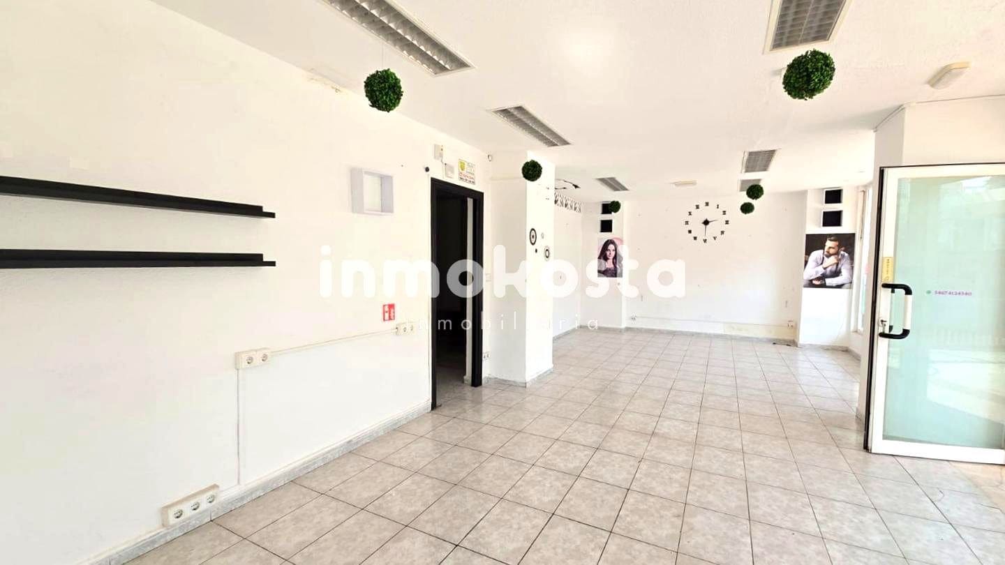 Erhverv til salg i Benidorm - € 232.000 (Ref: 9618003)