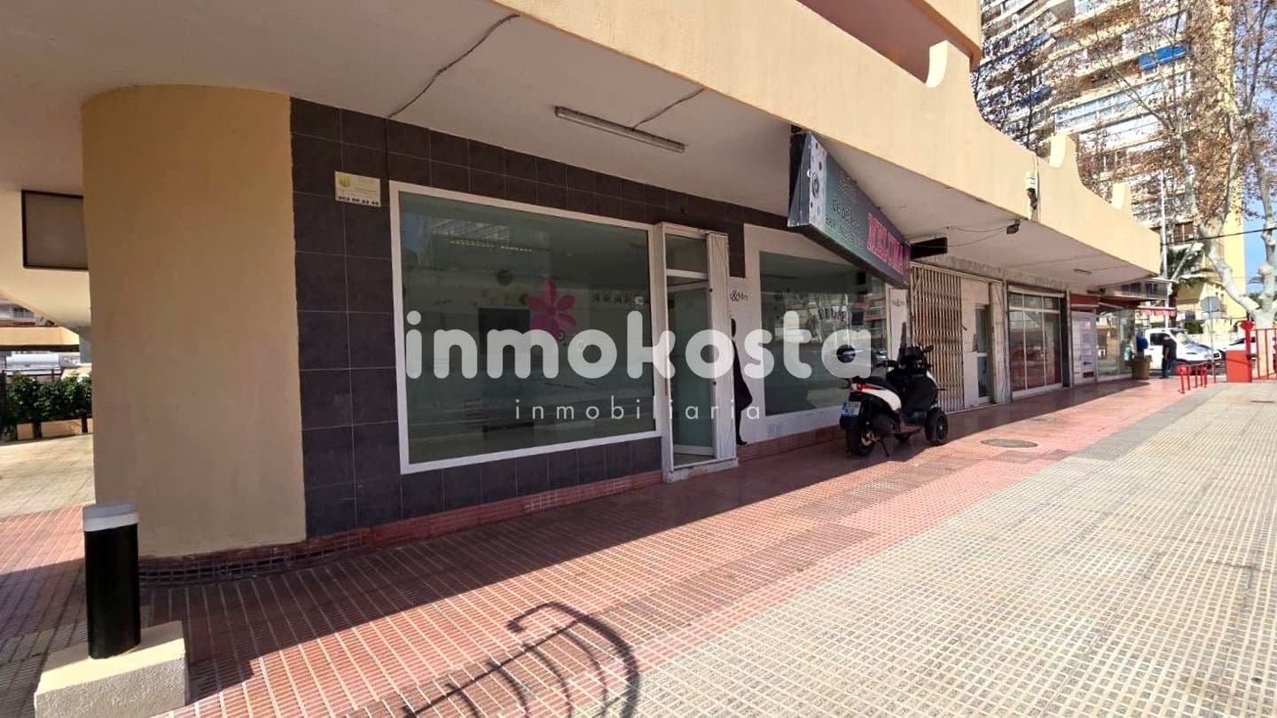 Erhverv til salg i Benidorm - € 232.000 (Ref: 9618003)