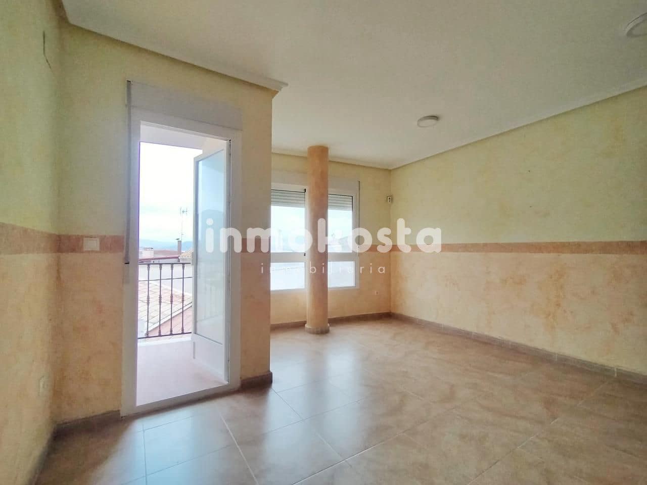 2 bedroom Apartment for sale in Abanilla - € 75,000 (Ref: 9618008)