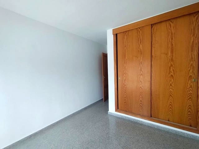 3 slaapkamer Flat te koop in Playa Poniente, Benidorm met zwembad - € 355.000 (Ref: 9618010)