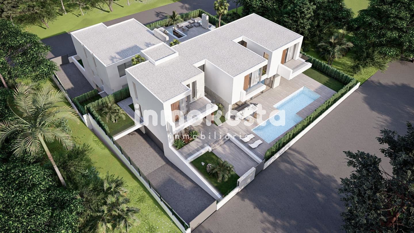 4 bedroom Villa for sale in Alfaz del Pi / L'Alfas del Pi with pool garage - € 1,795,000 (Ref: 9618011)