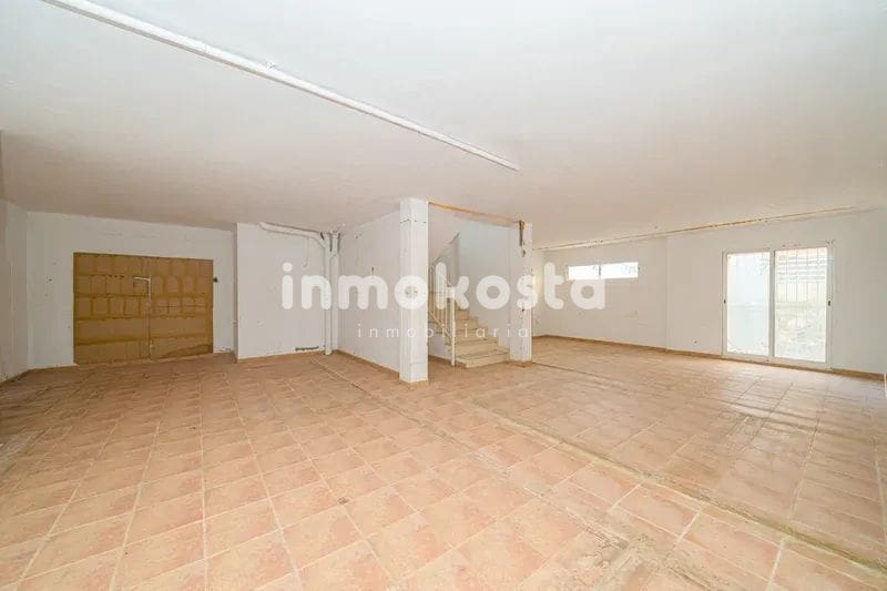 4 chambre Villa/Maison à vendre à Alfaz del Pi / L'Alfas del Pi avec garage - 328 500 € (Ref: 9618012)