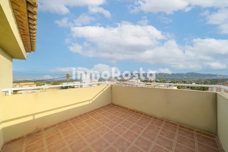 4 chambre Villa/Maison à vendre à Alfaz del Pi / L'Alfas del Pi avec garage - 328 500 € (Ref: 9618012)