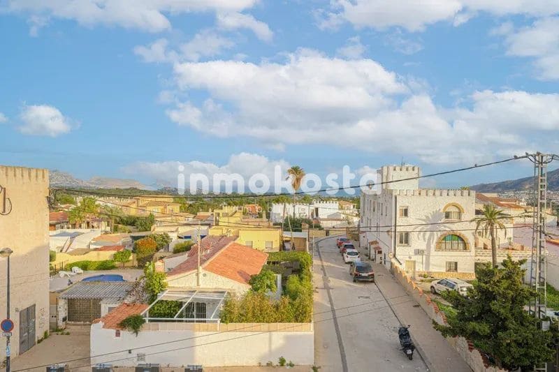 4 chambre Villa/Maison à vendre à Alfaz del Pi / L'Alfas del Pi avec garage - 328 500 € (Ref: 9618012)