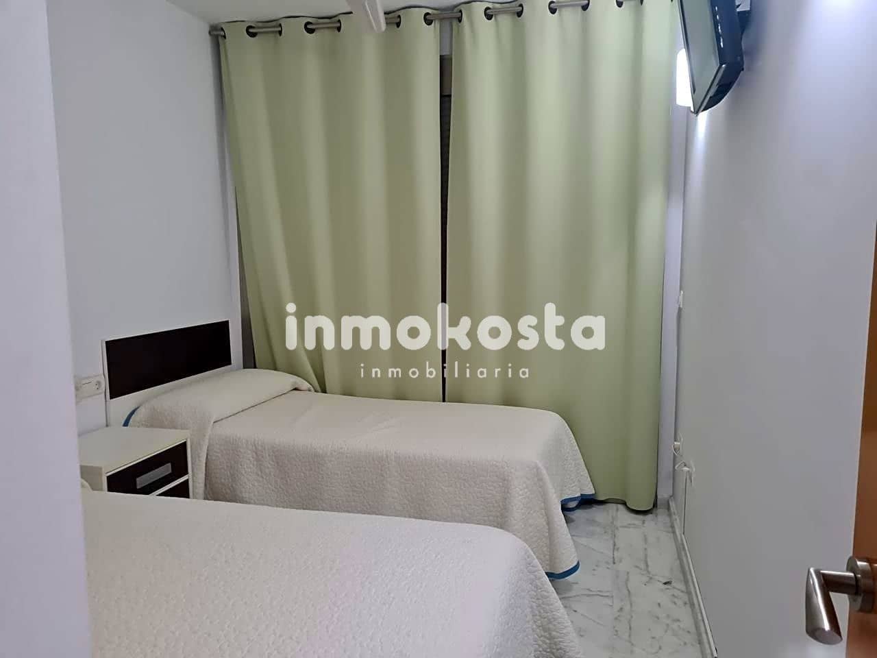 2 soveværelse Lejlighed til salg i Benidorm med swimmingpool garage - € 410.000 (Ref: 9618014)