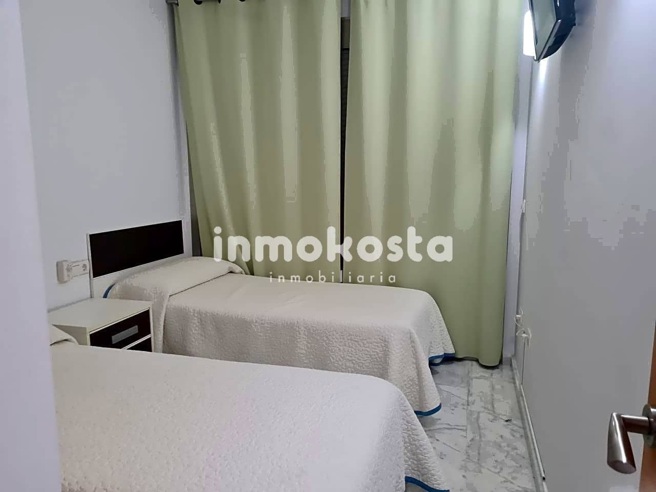 2 soveværelse Lejlighed til salg i Benidorm med swimmingpool garage - € 410.000 (Ref: 9618014)