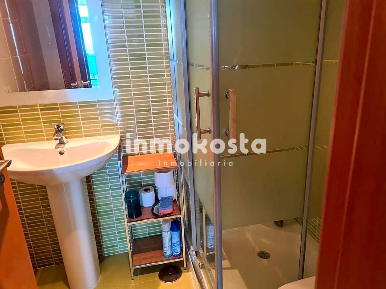 2 soveværelse Lejlighed til salg i Benidorm med swimmingpool garage - € 410.000 (Ref: 9618014)